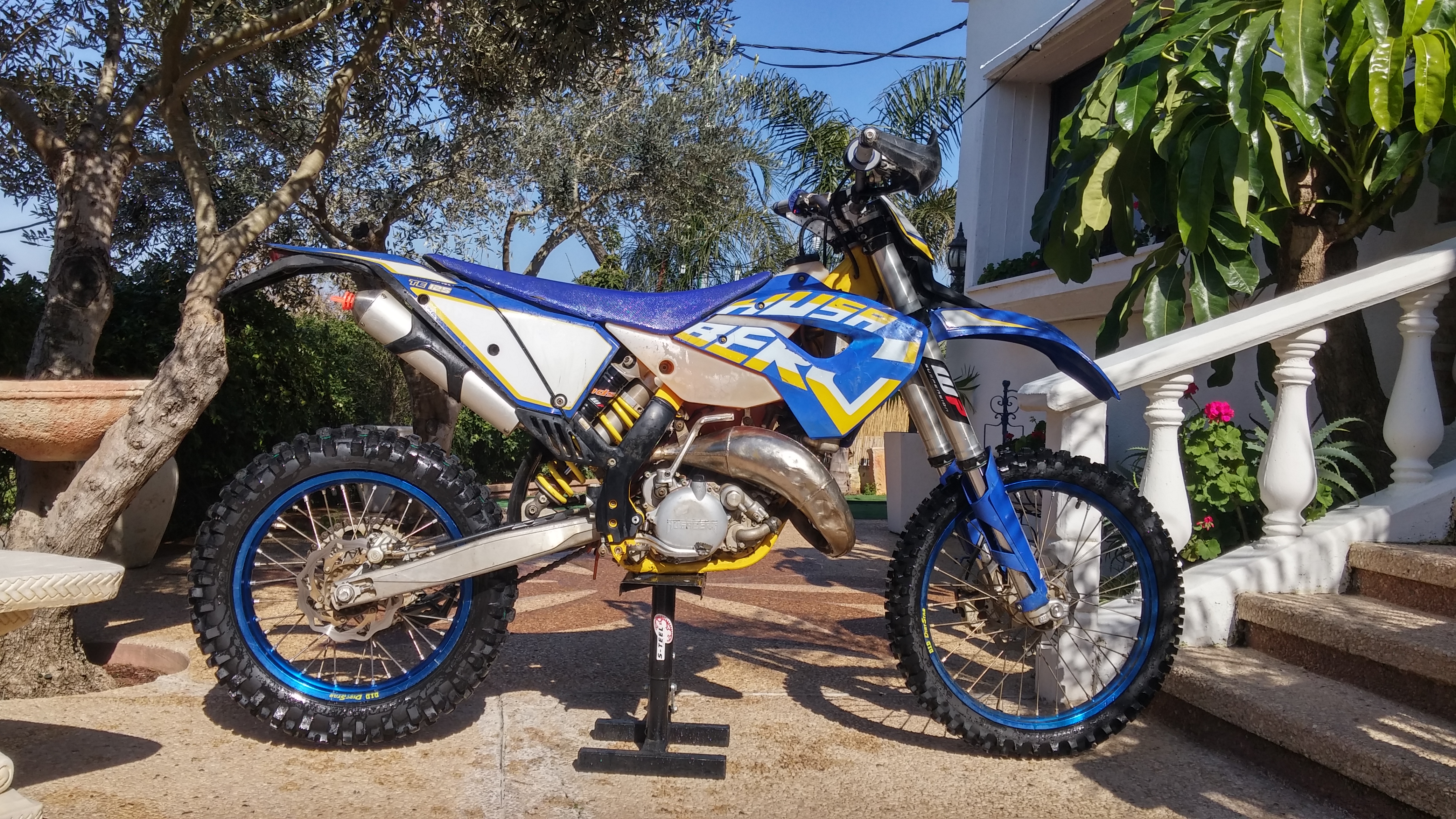 Te 125