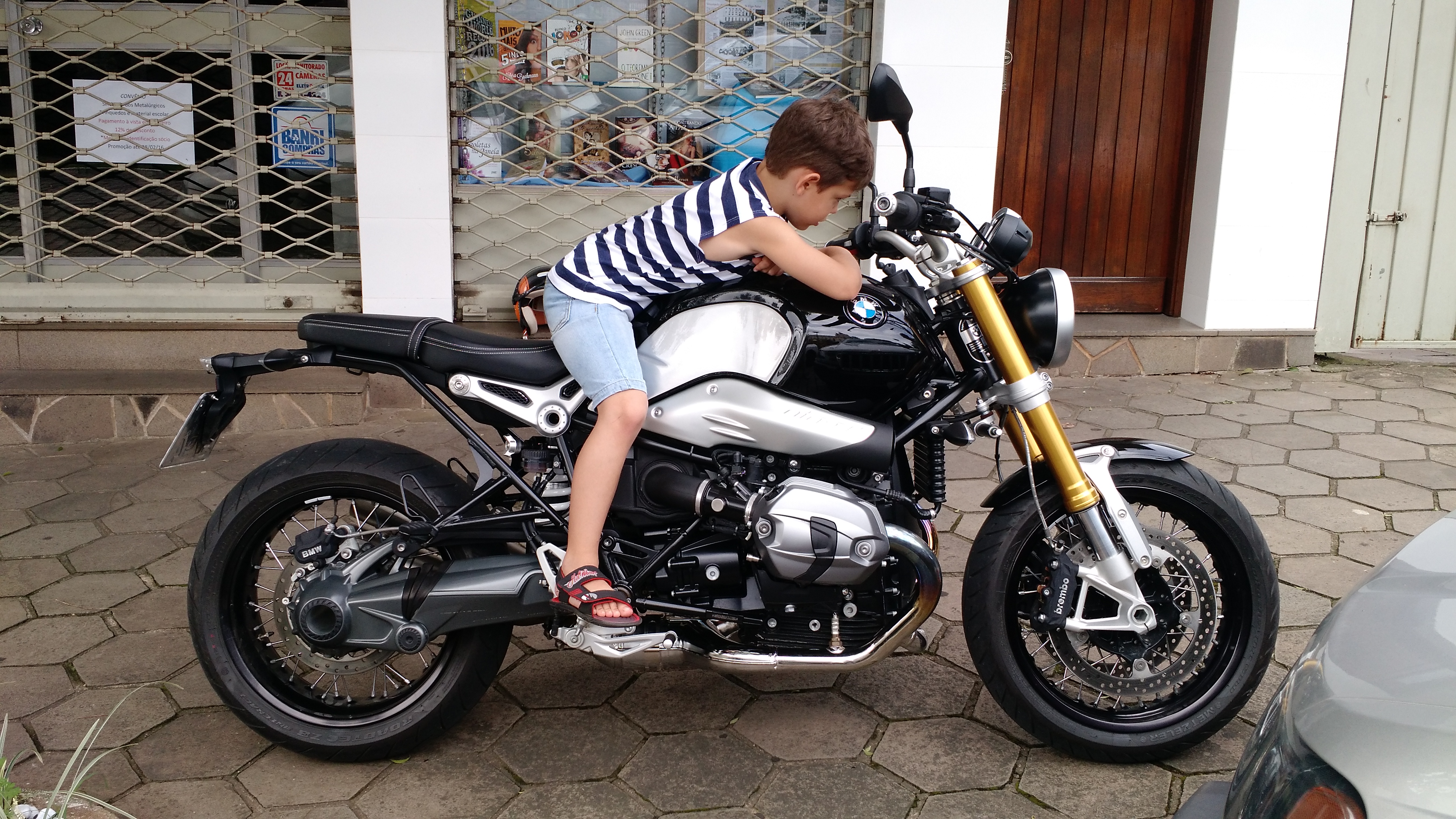 Photo 2776436