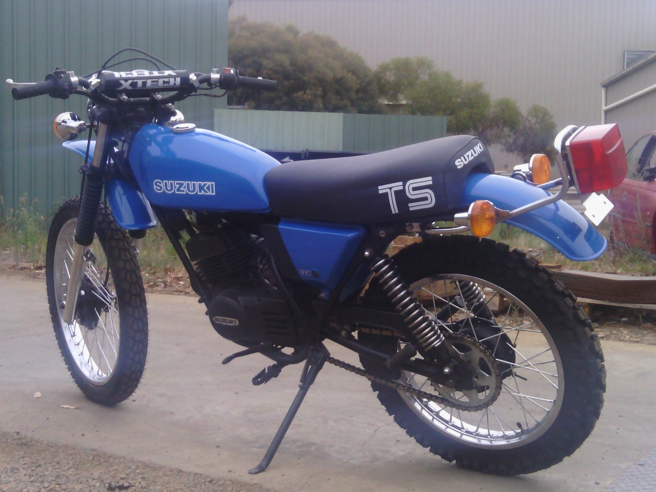 TS 185