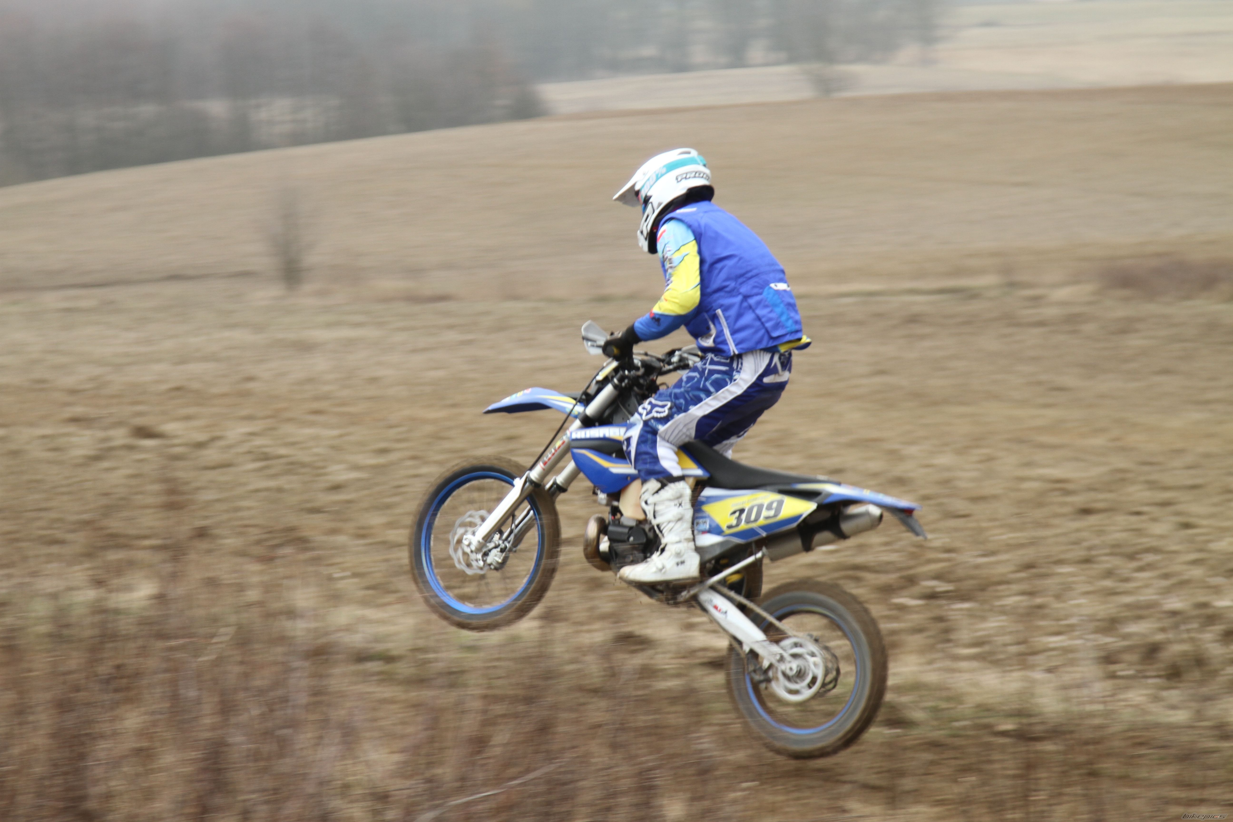 Photo 2784577