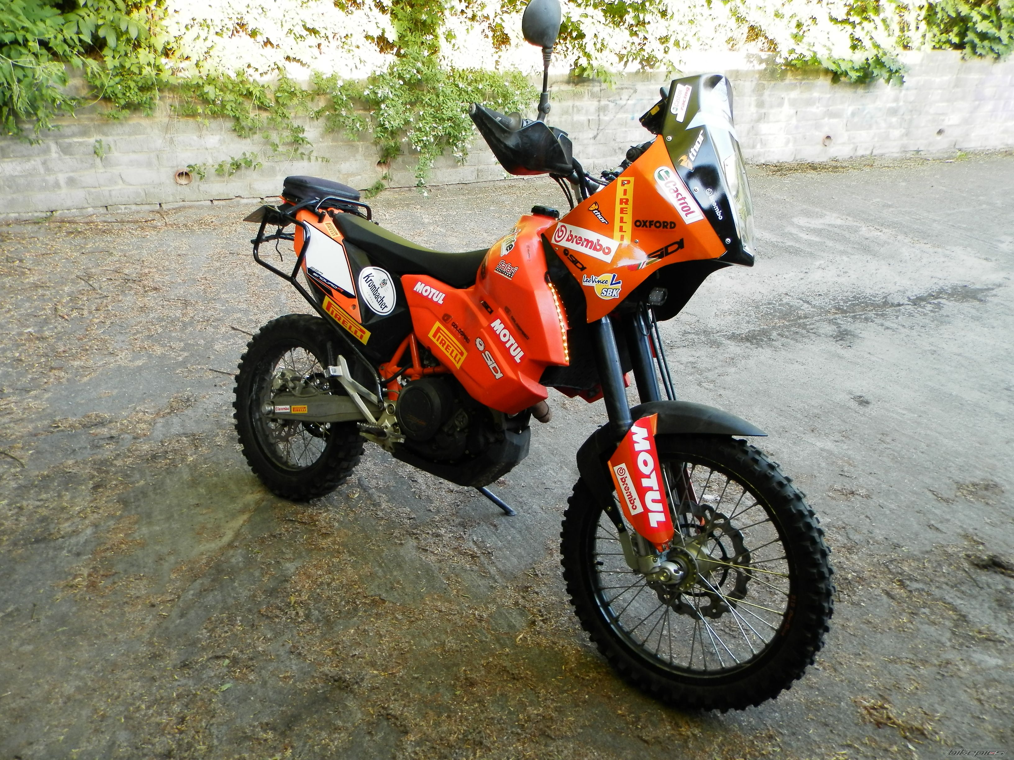 Photo 2786209
