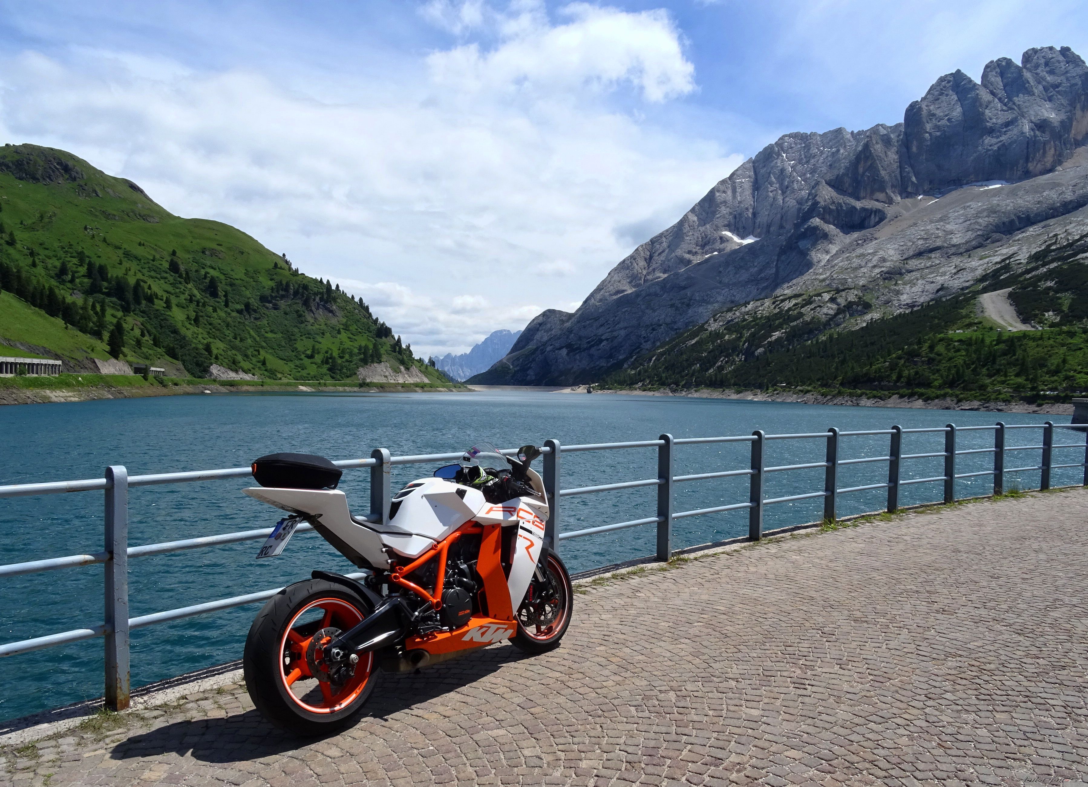 Bike Photo 2789717
