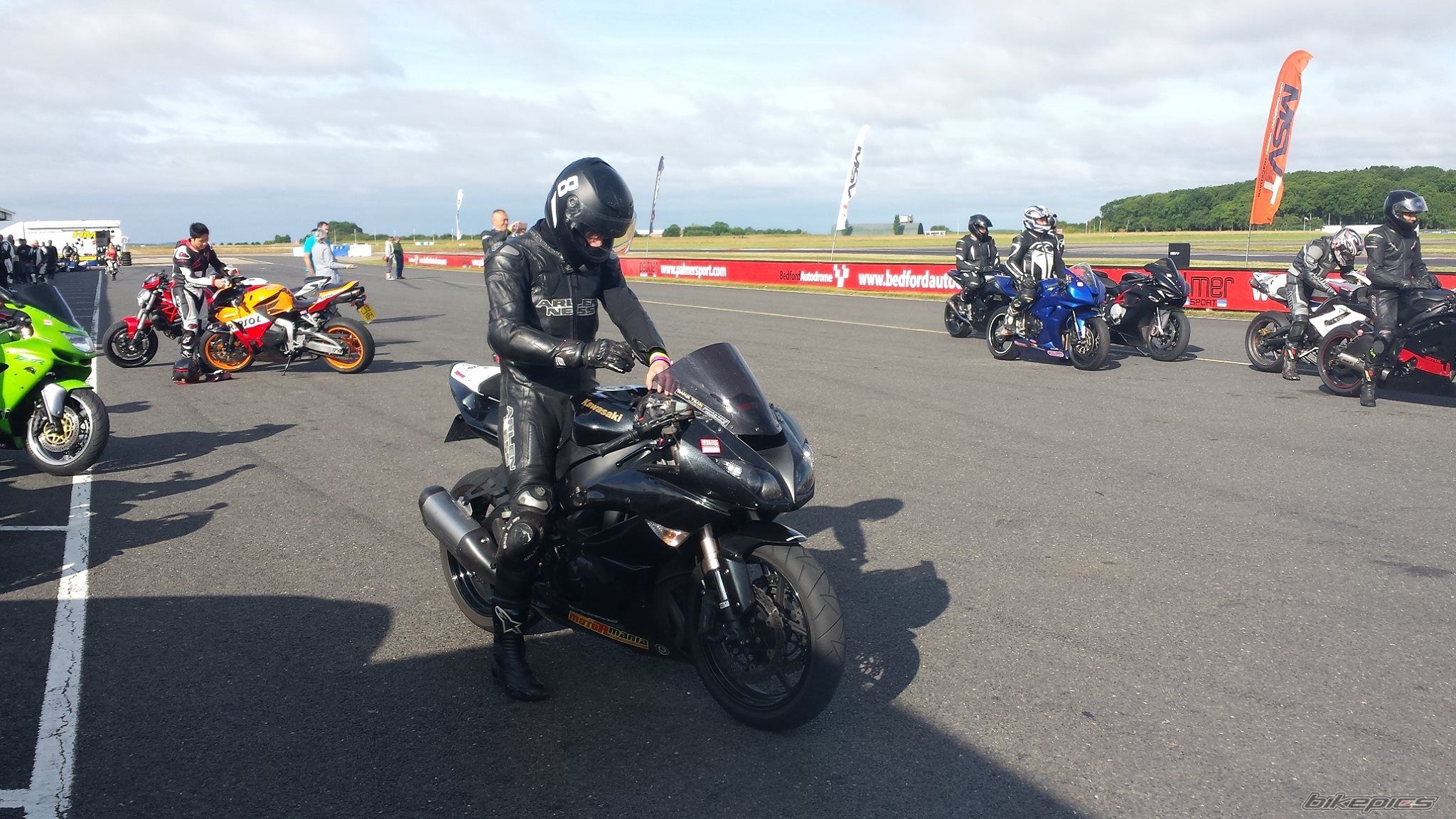 Photo 2792735