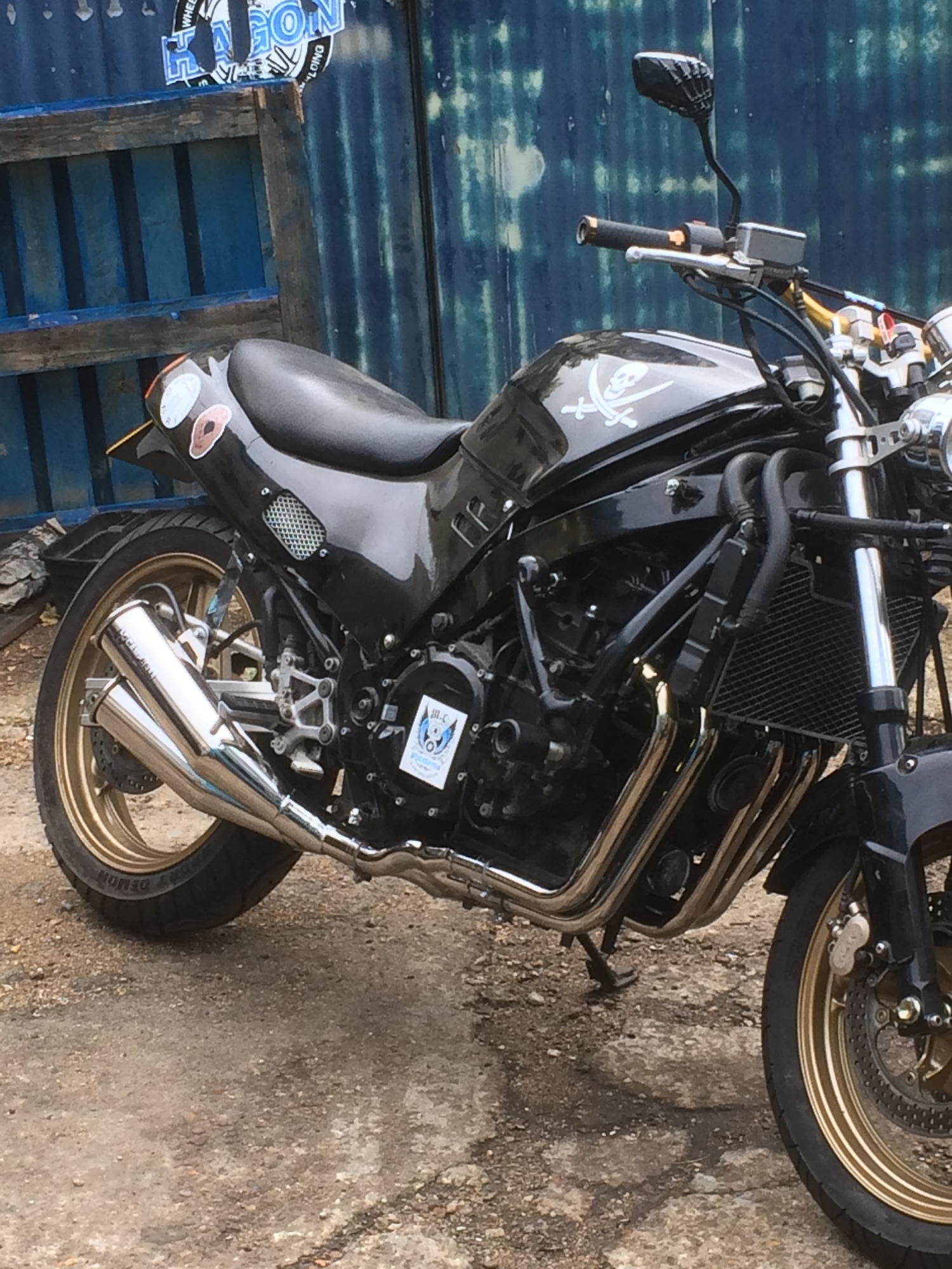 CBR 750