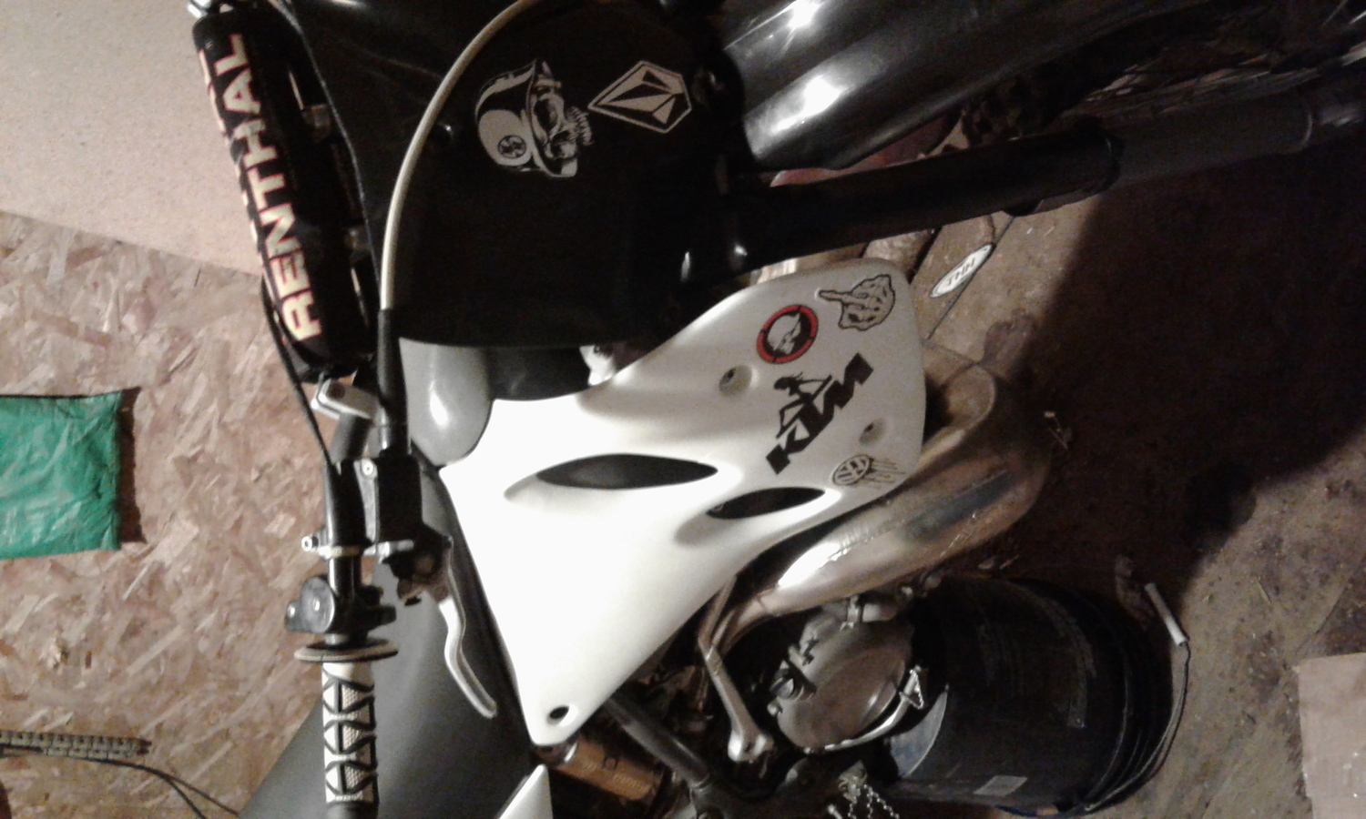 Photo 2800624