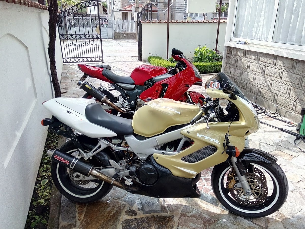 Photo 2800689