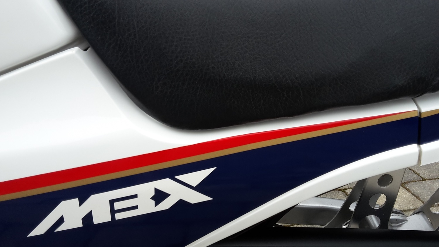 MBX 50