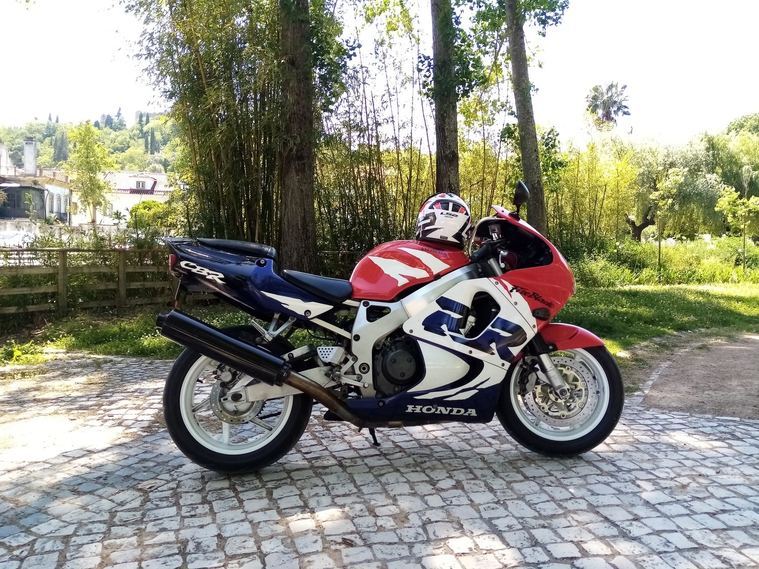Photo 2818779