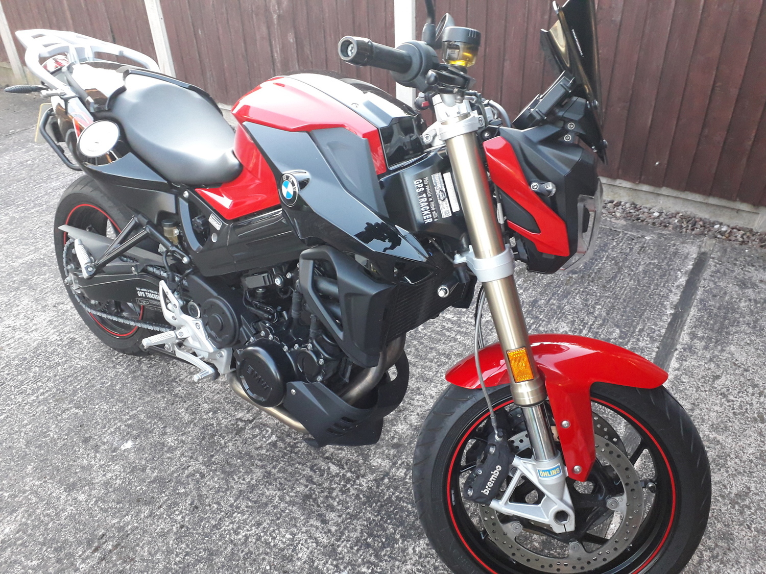 F800r