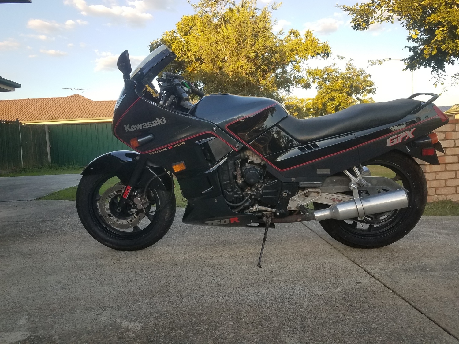 GPX 750
