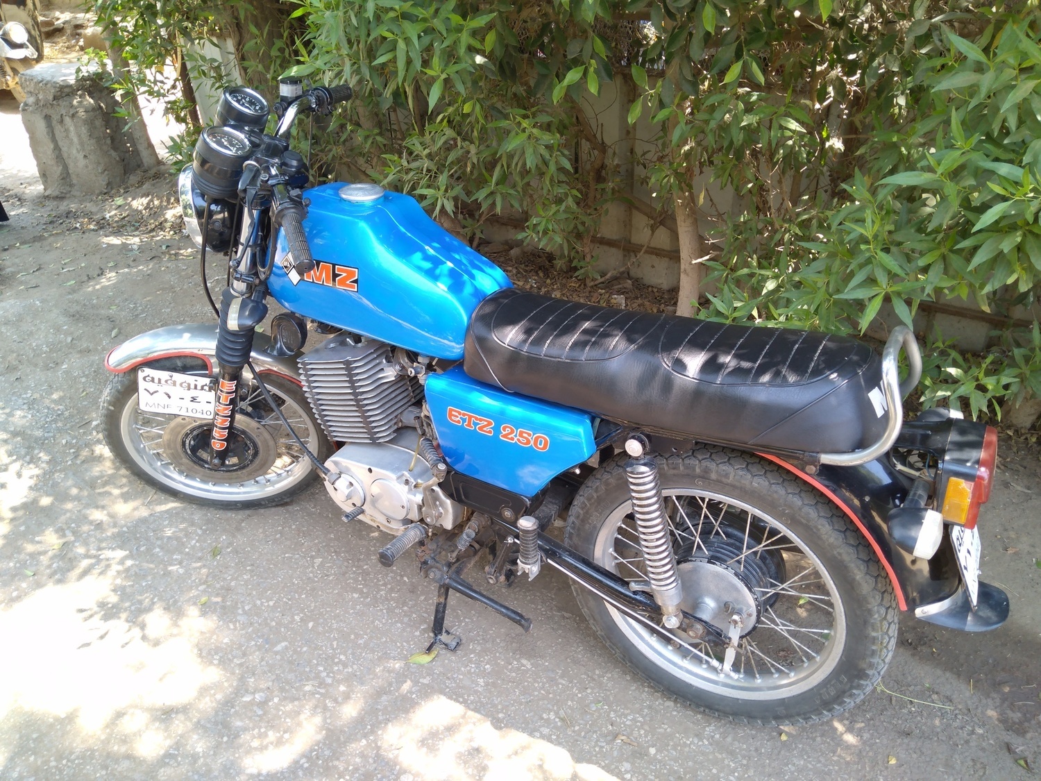 ETZ 250