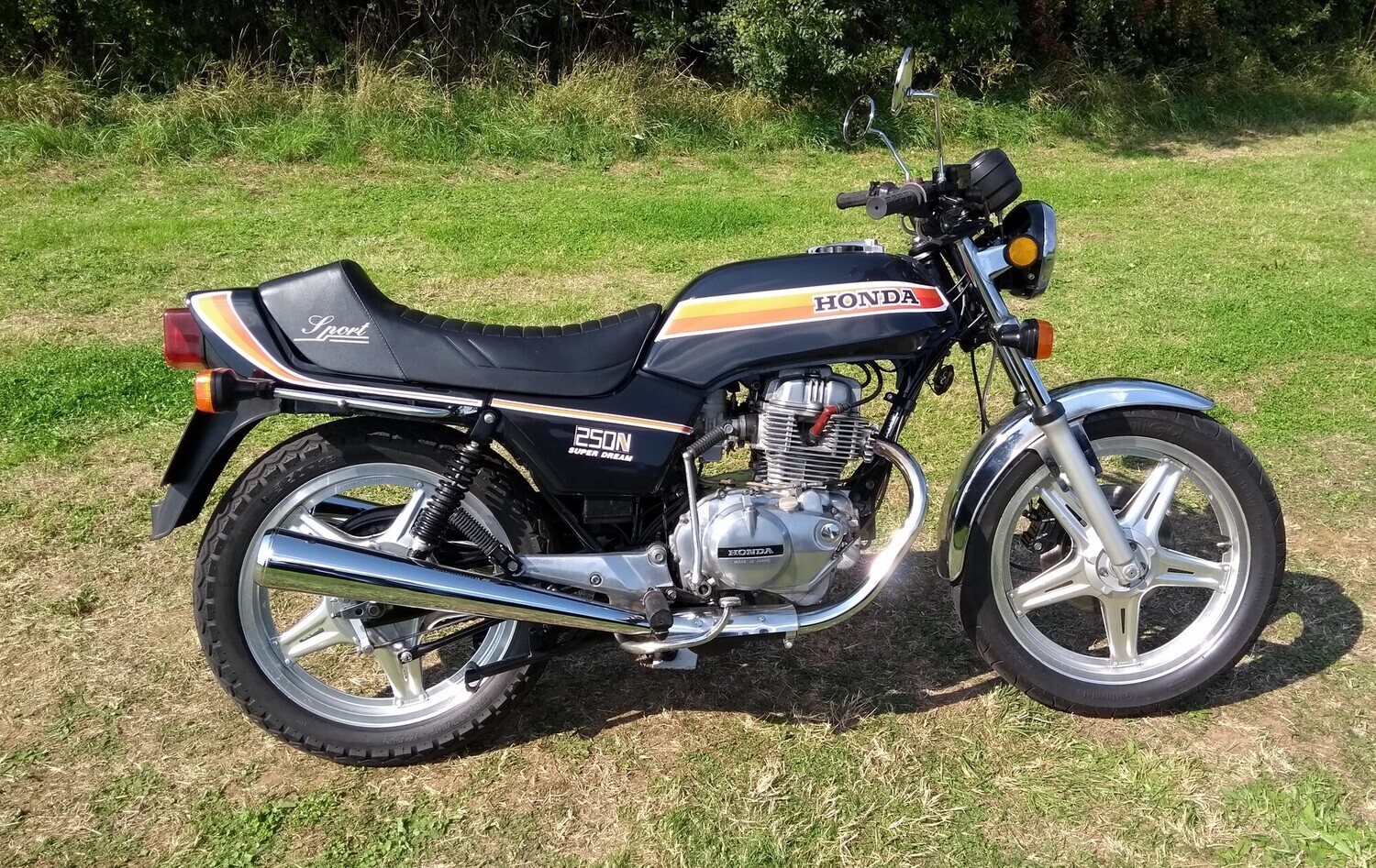 Cb250n Super Dream