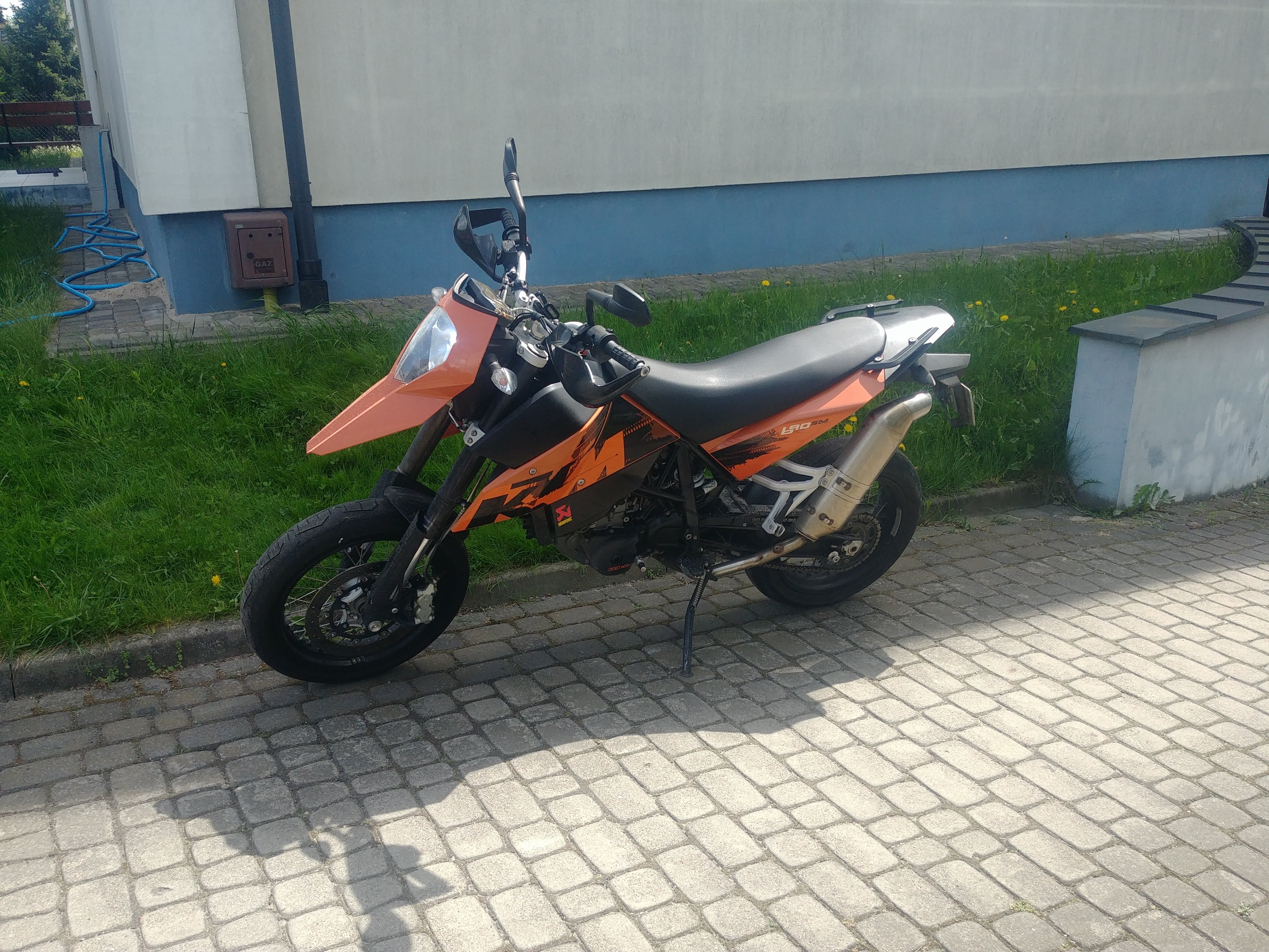 KTM 690SM