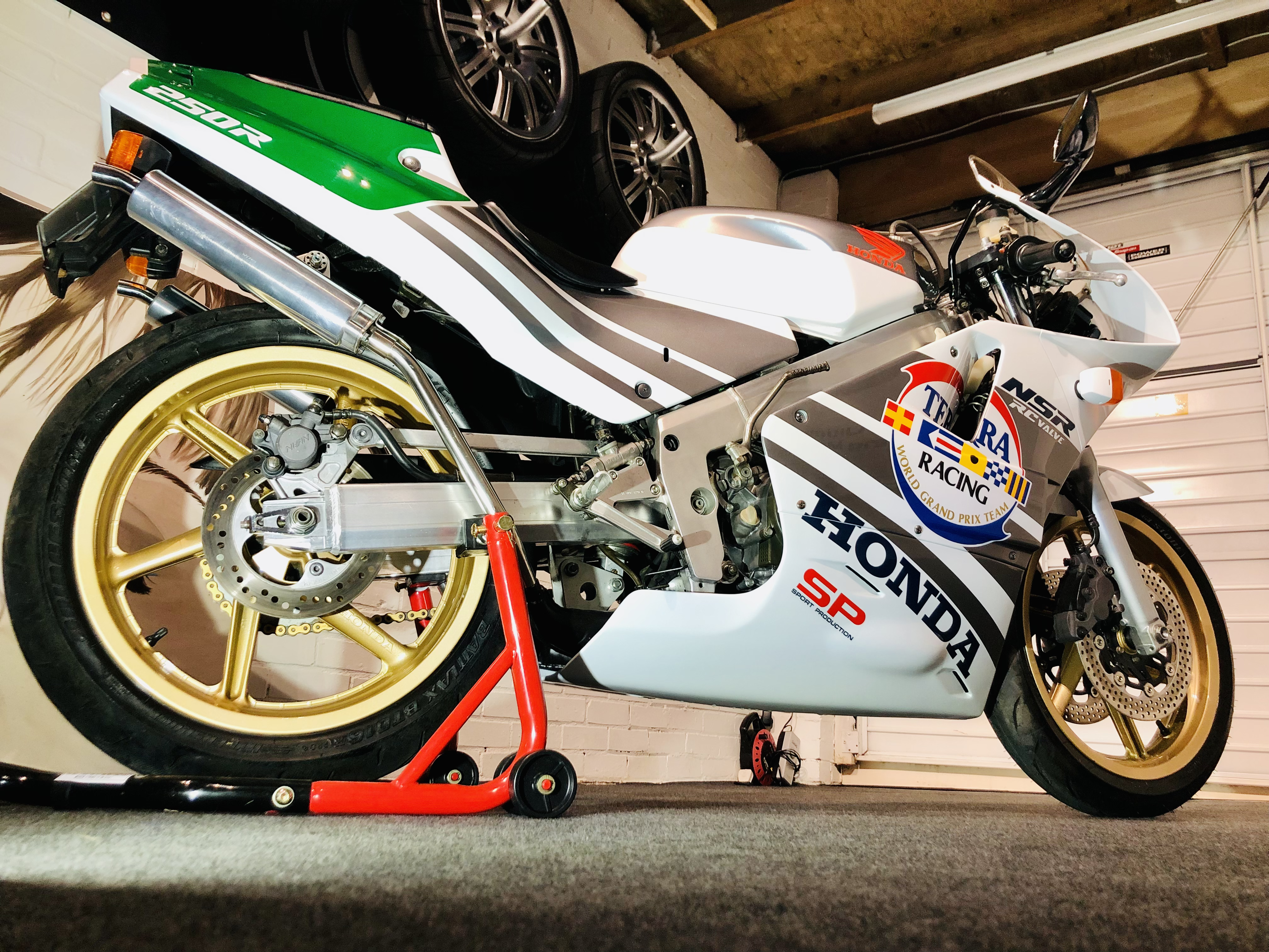 NSR 250