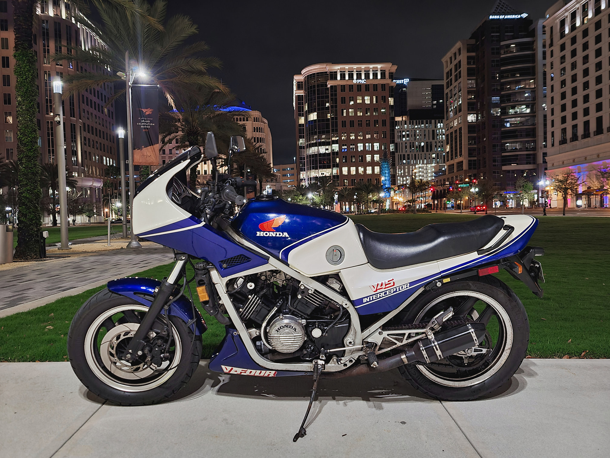 Vfr750f