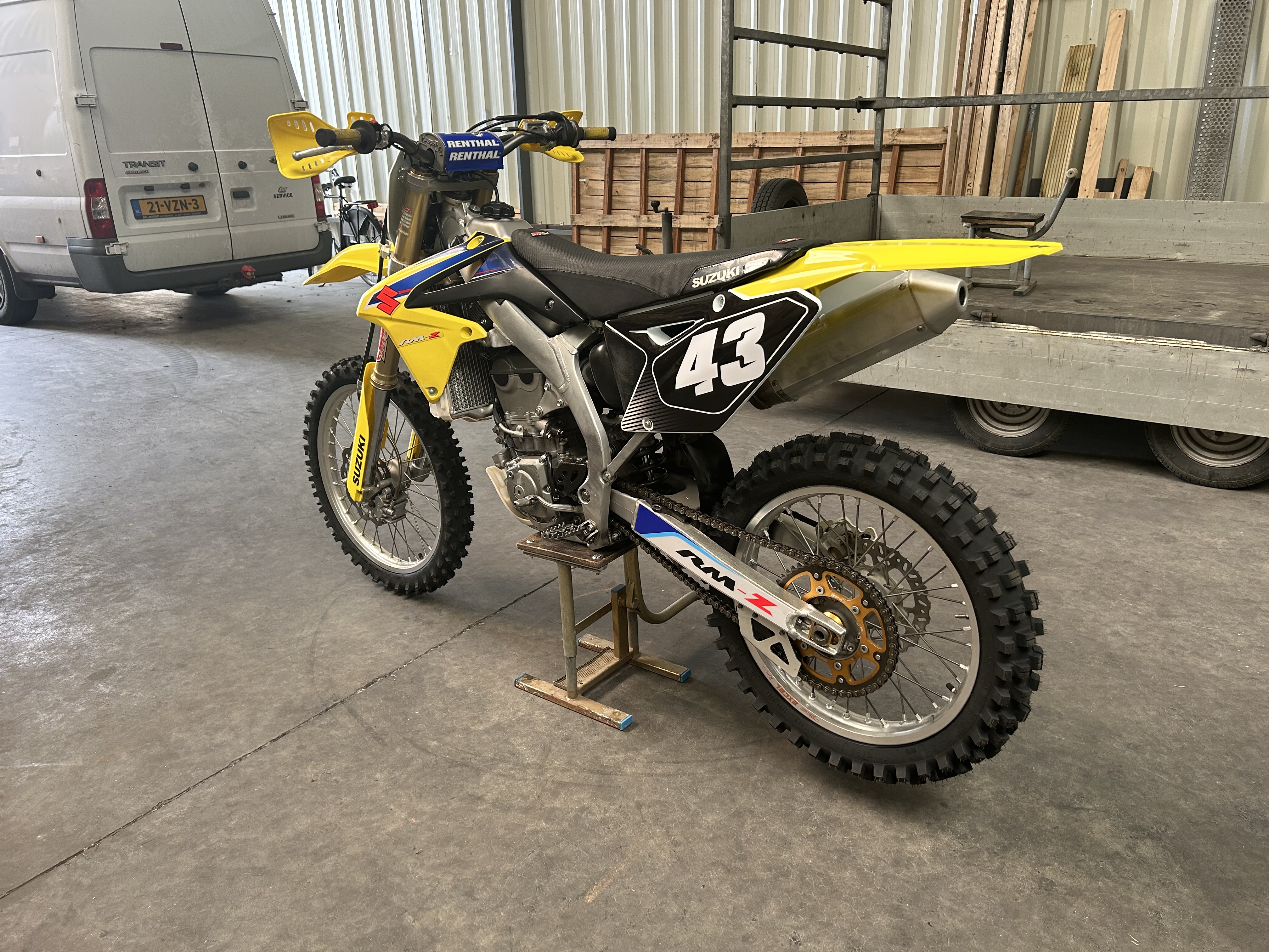 RM 450Z