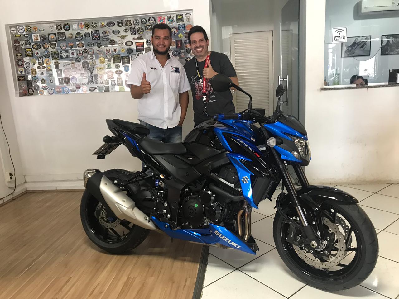 GSX 750