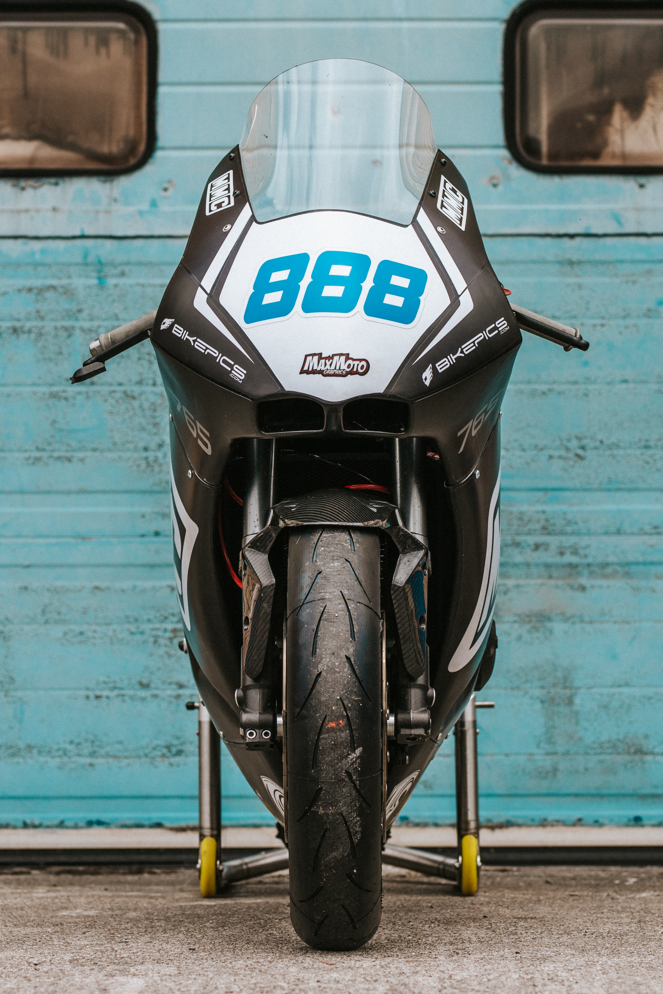 street triple rs