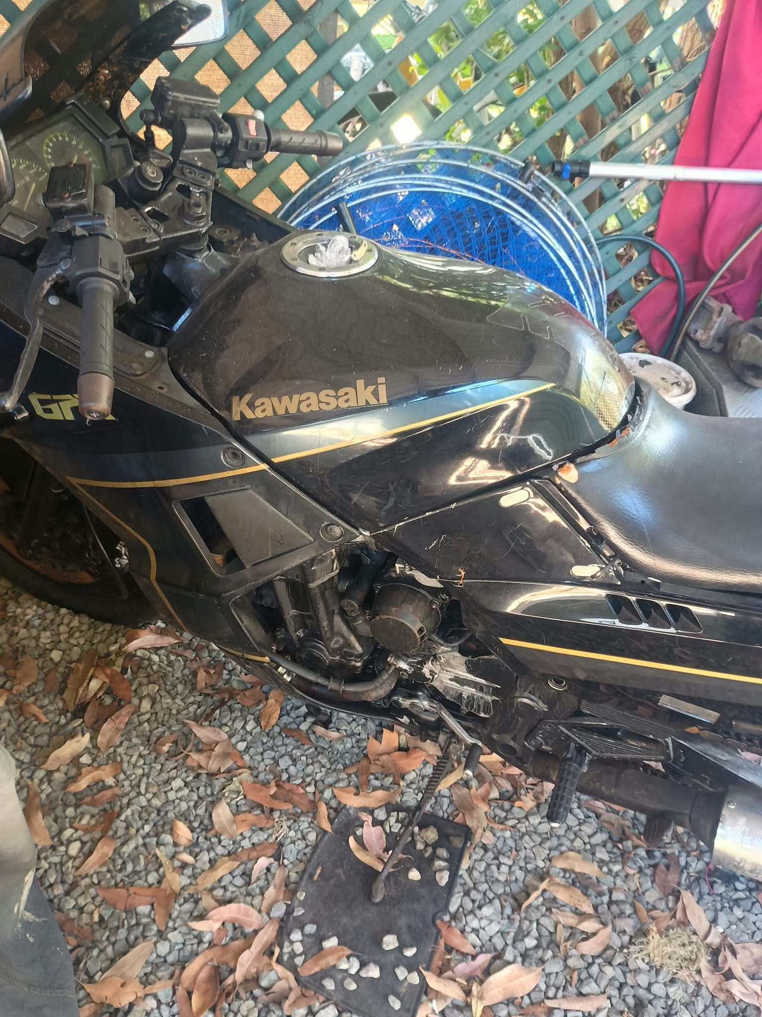 Kawasaki GPX 750