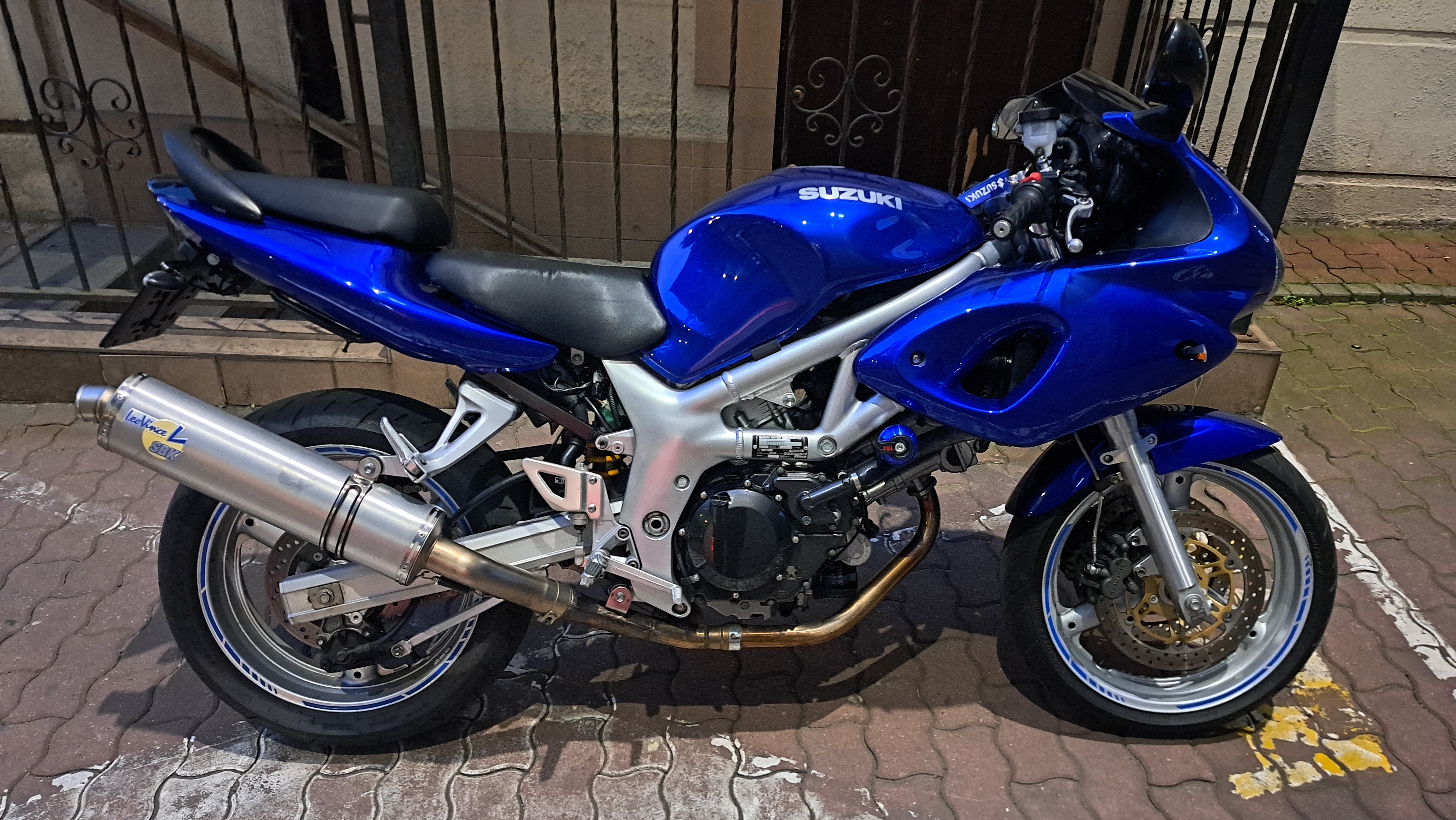 Suzuki SV 650s