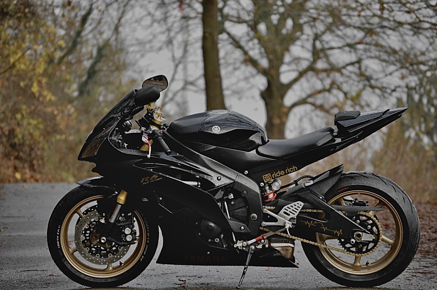 Yamaha R6
