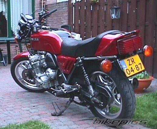 Photo 2932