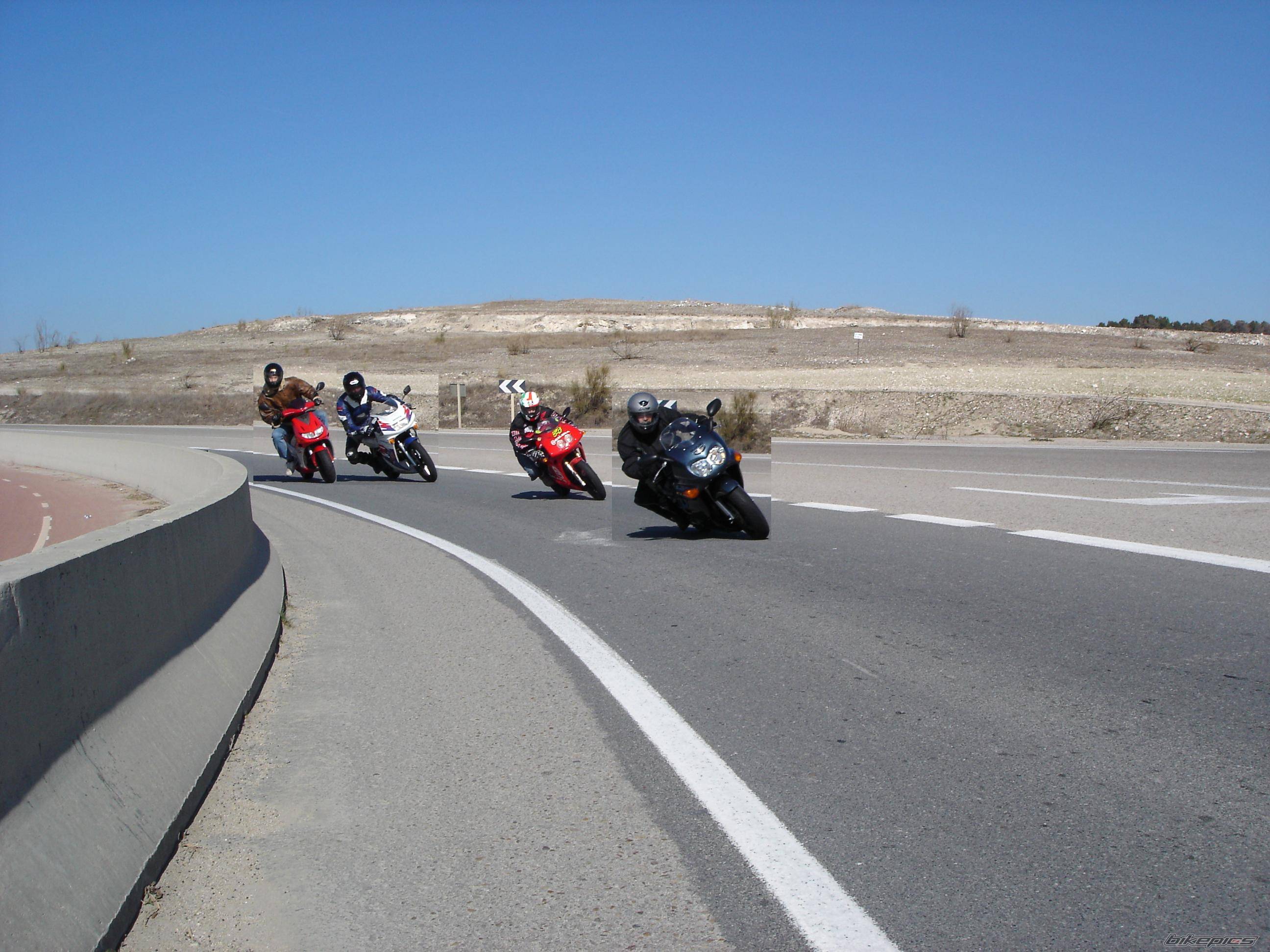 Photo 296015