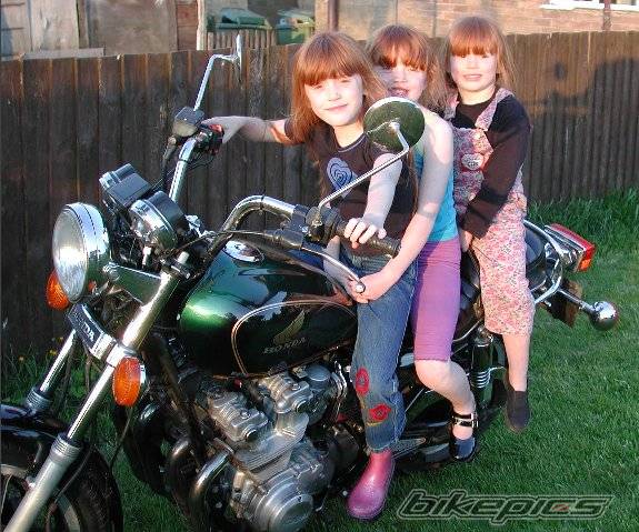 Photo 2995