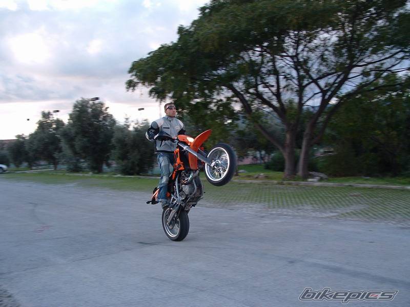 Photo 300000