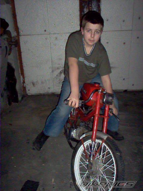Bike Photo 300425