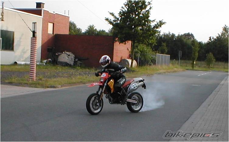 Photo 30883