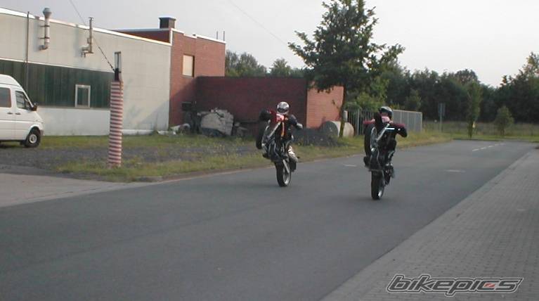 Photo 30885