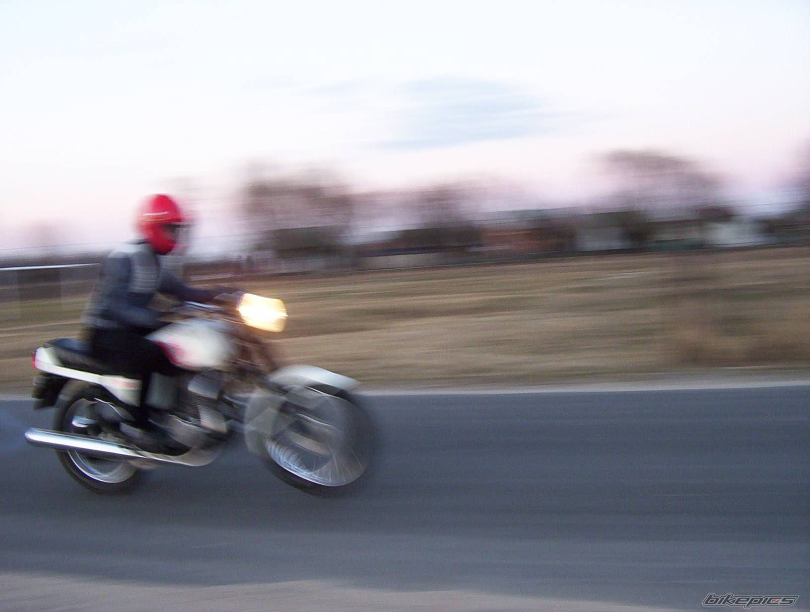 Photo 320044