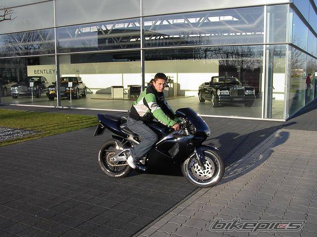 Bike Photo 326251