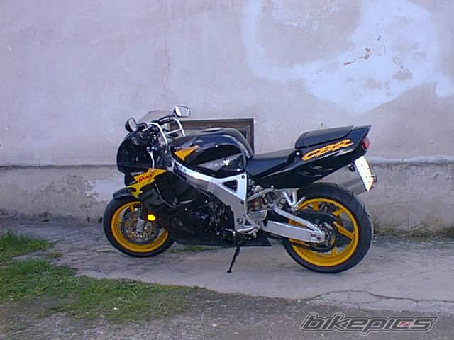 Photo 36695