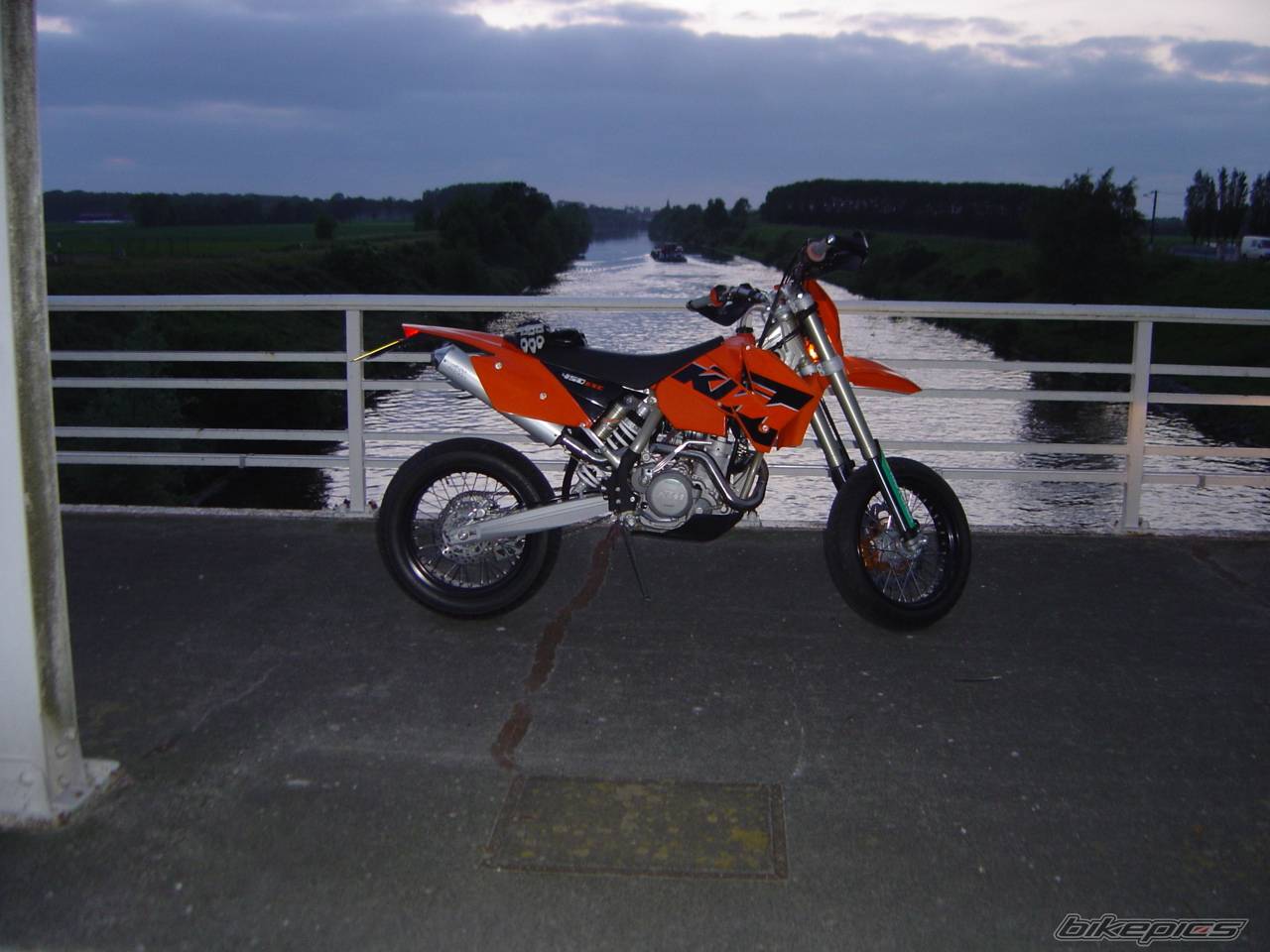 Bike Photo 369859