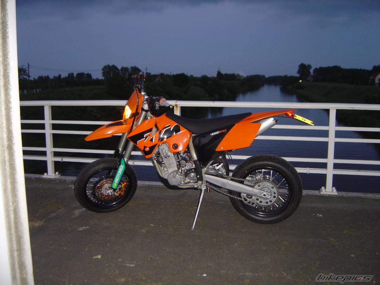 Bike Photo 369862