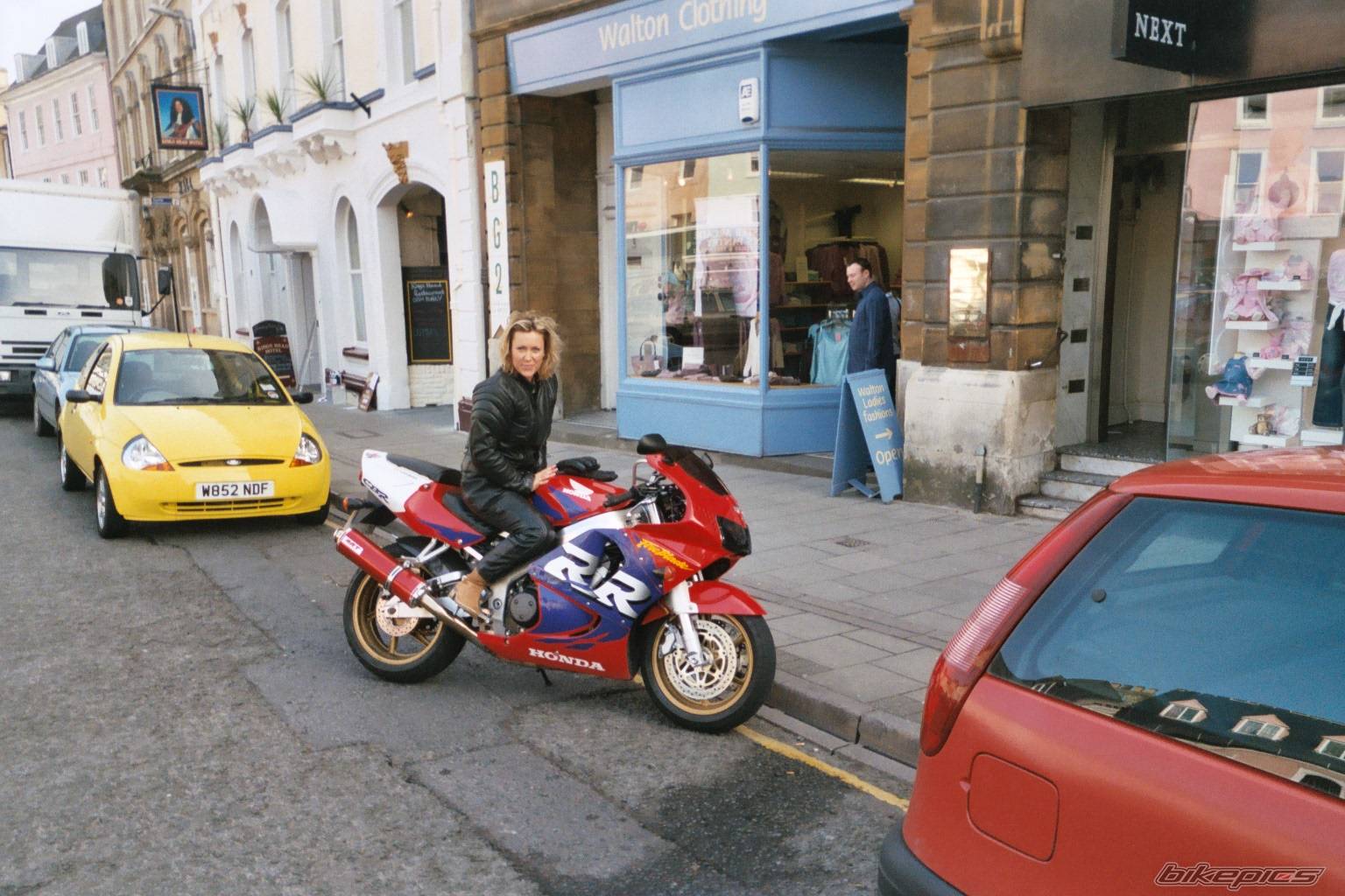 Photo 371929