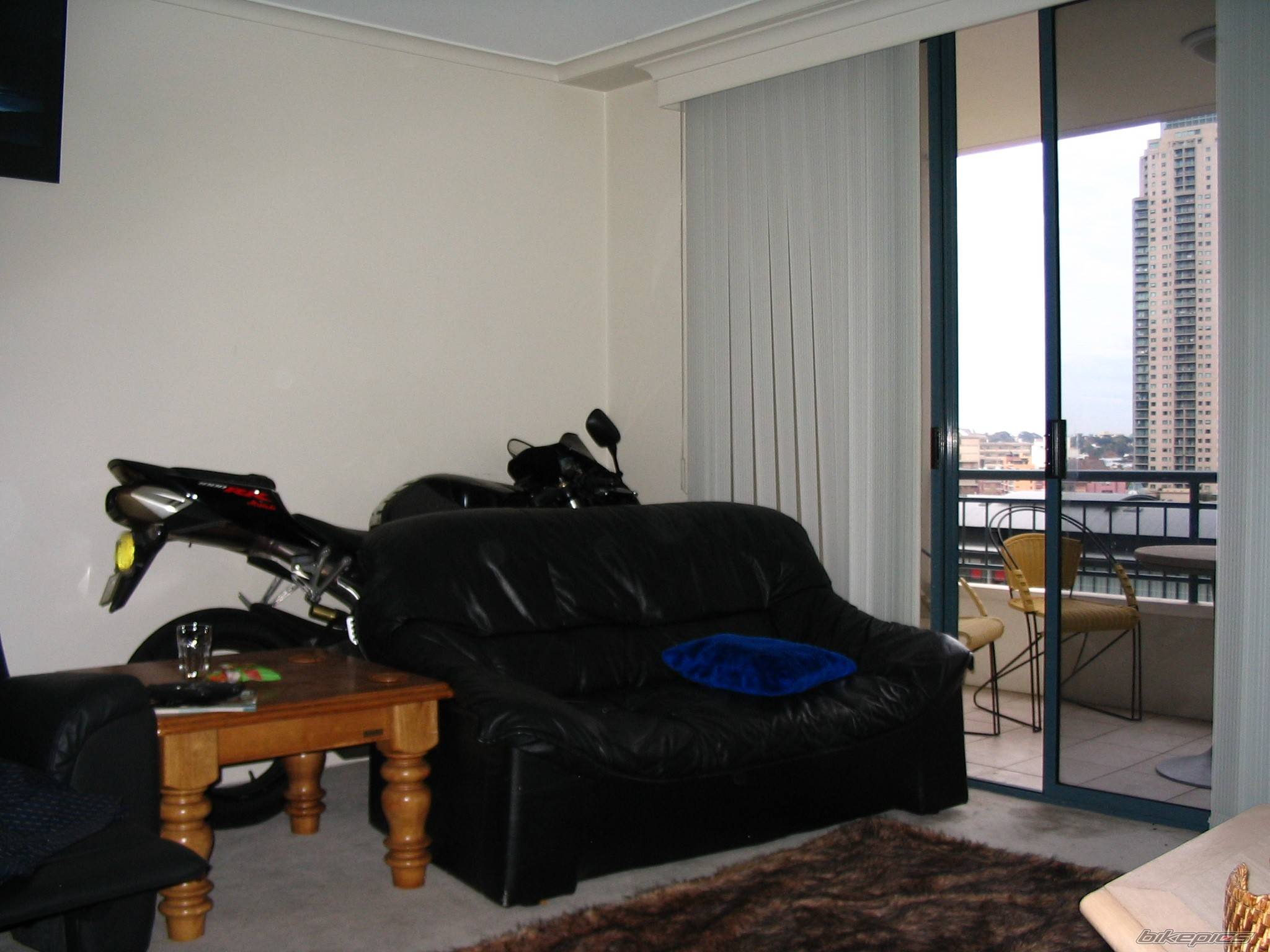 Photo 372946