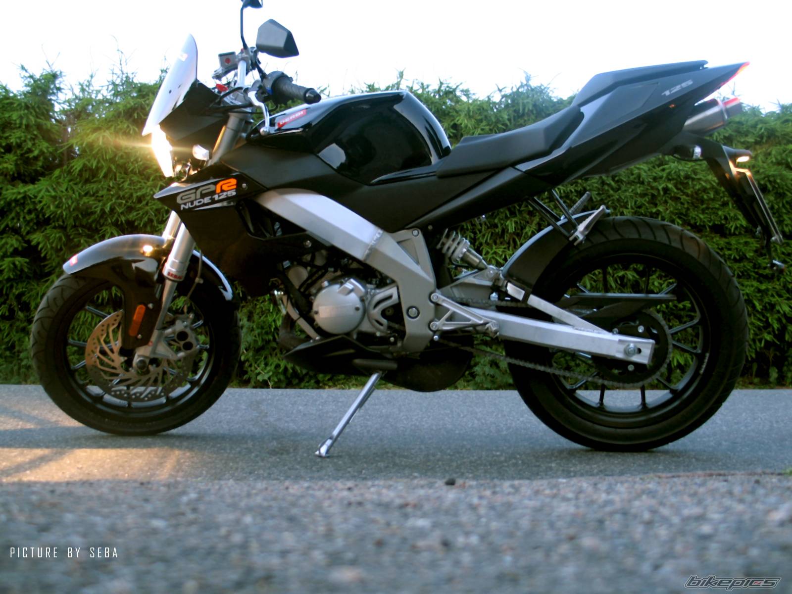 Bike Photo 379646