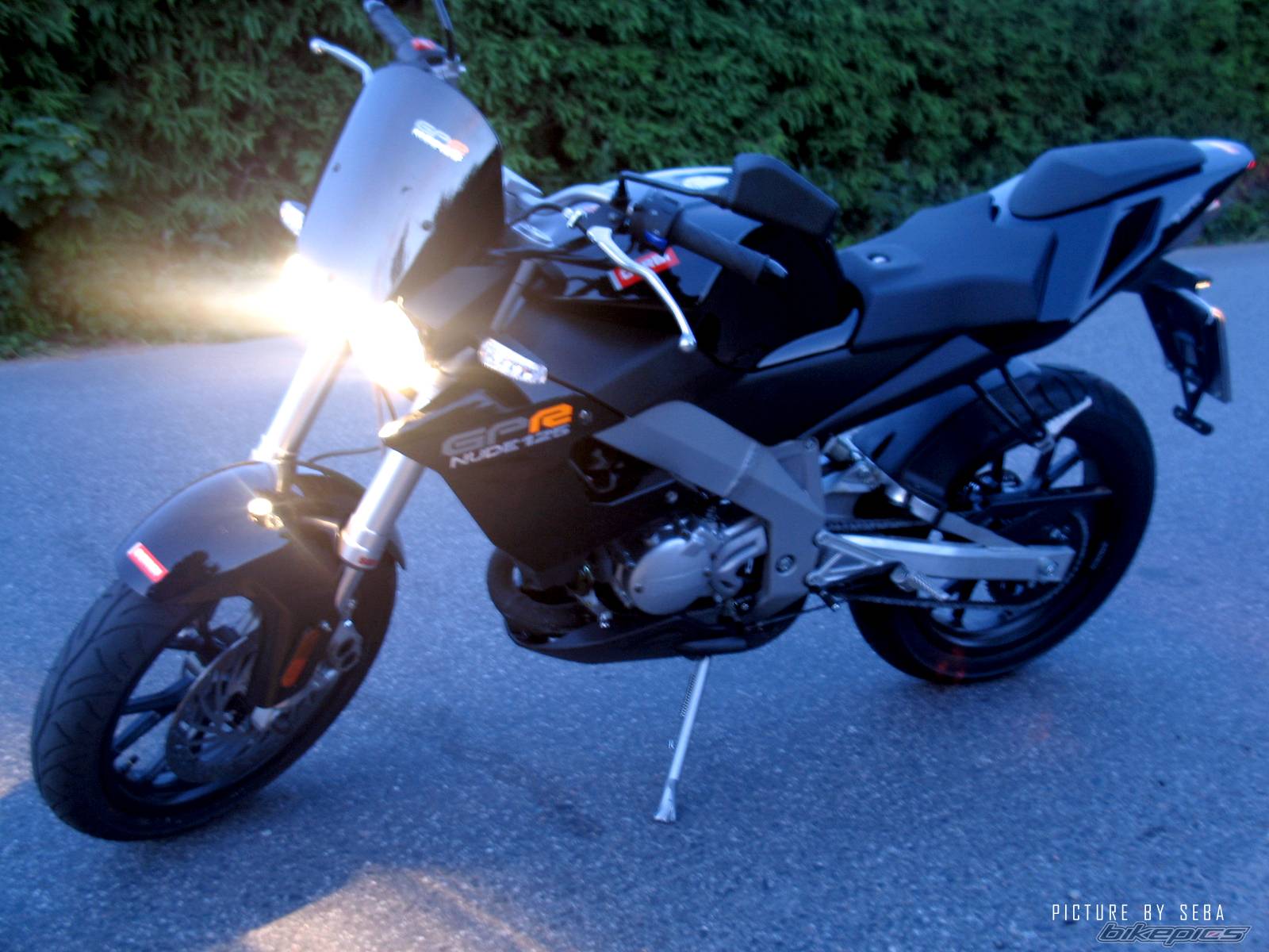 Bike Photo 379650