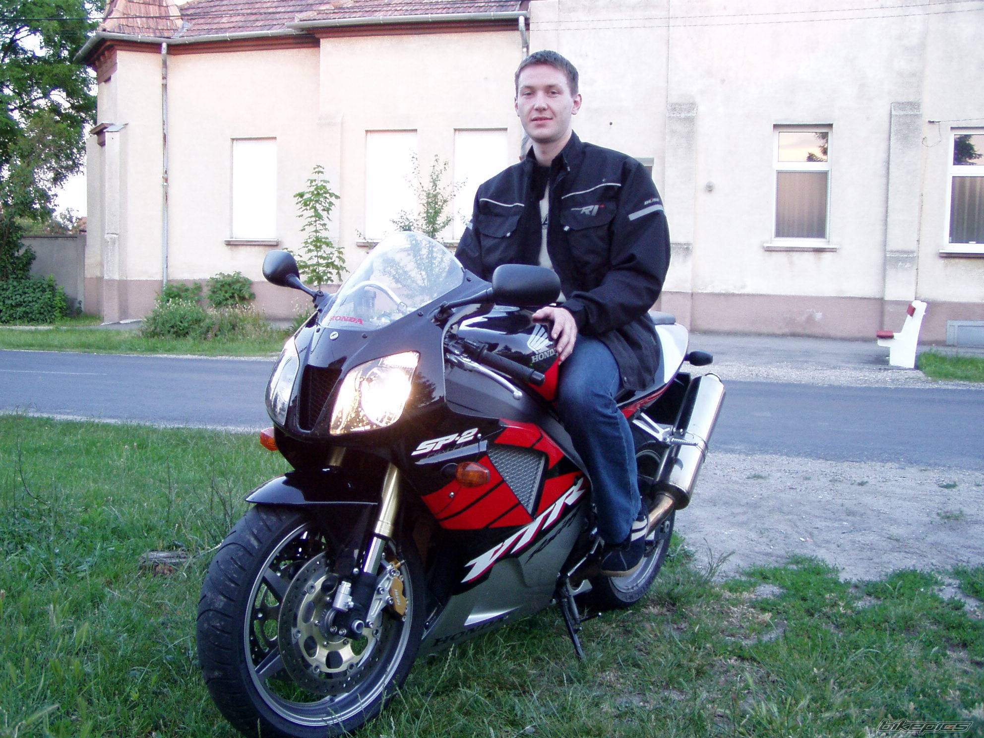 Bike Photo 380045