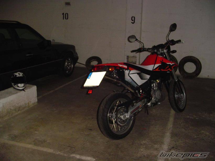 Photo 381151