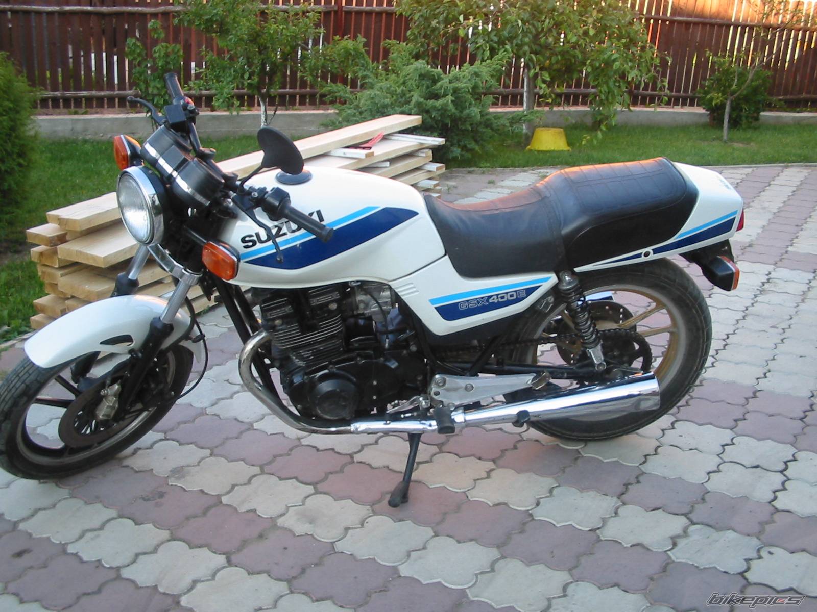 Bike Photo 382327