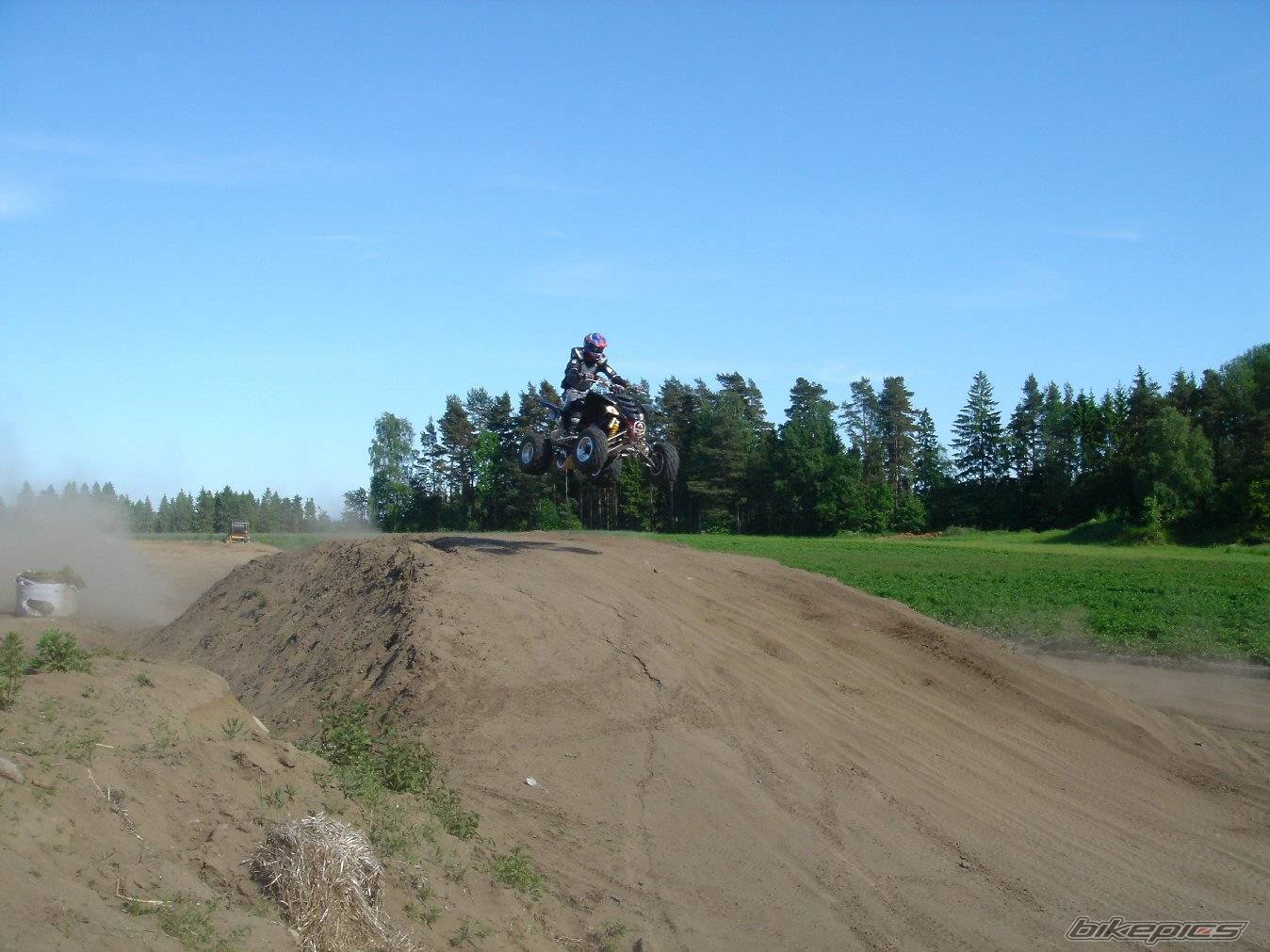 Bike Photo 384676