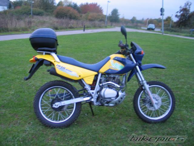VR 125 X