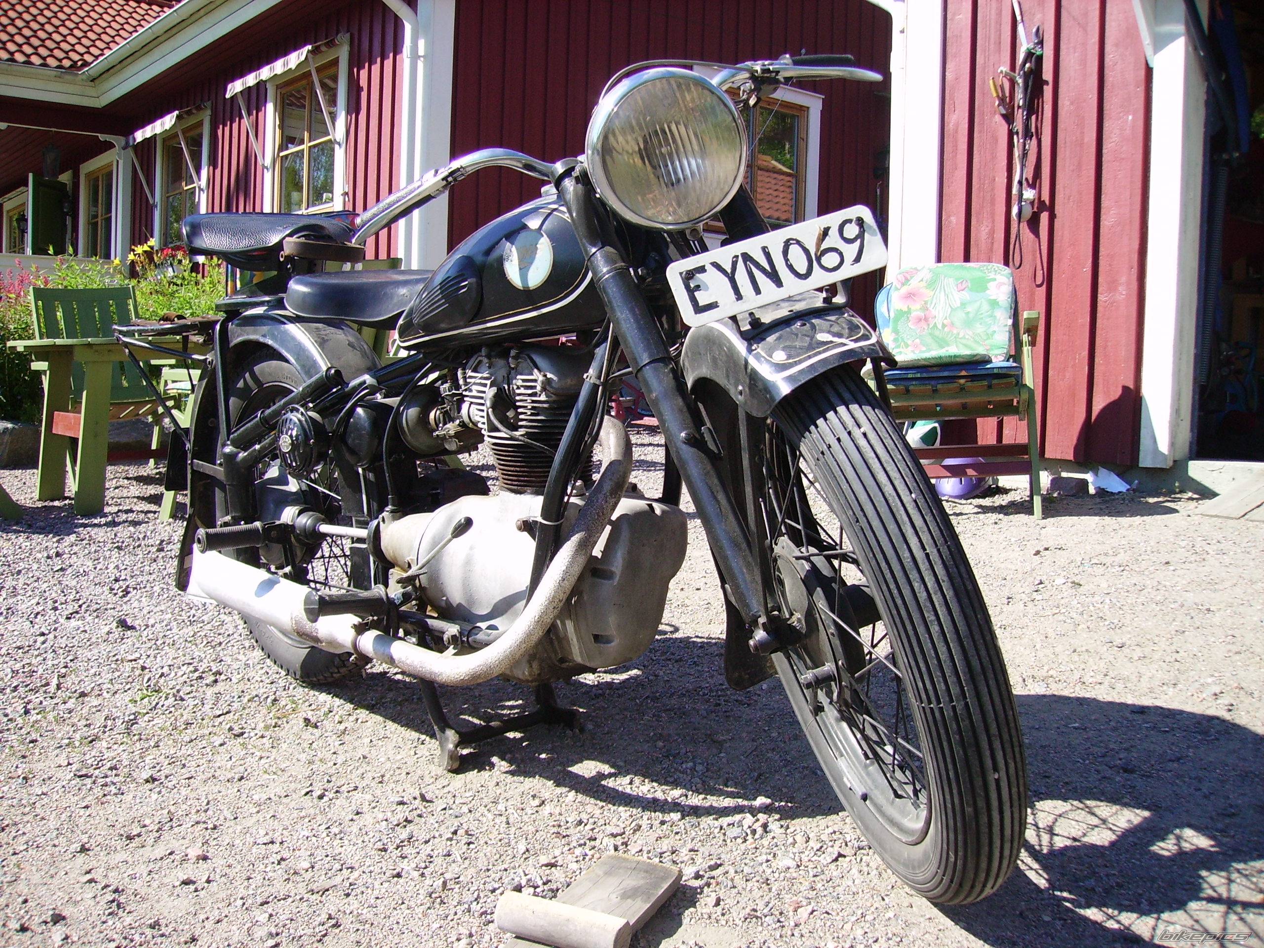 Bike Photo 385943