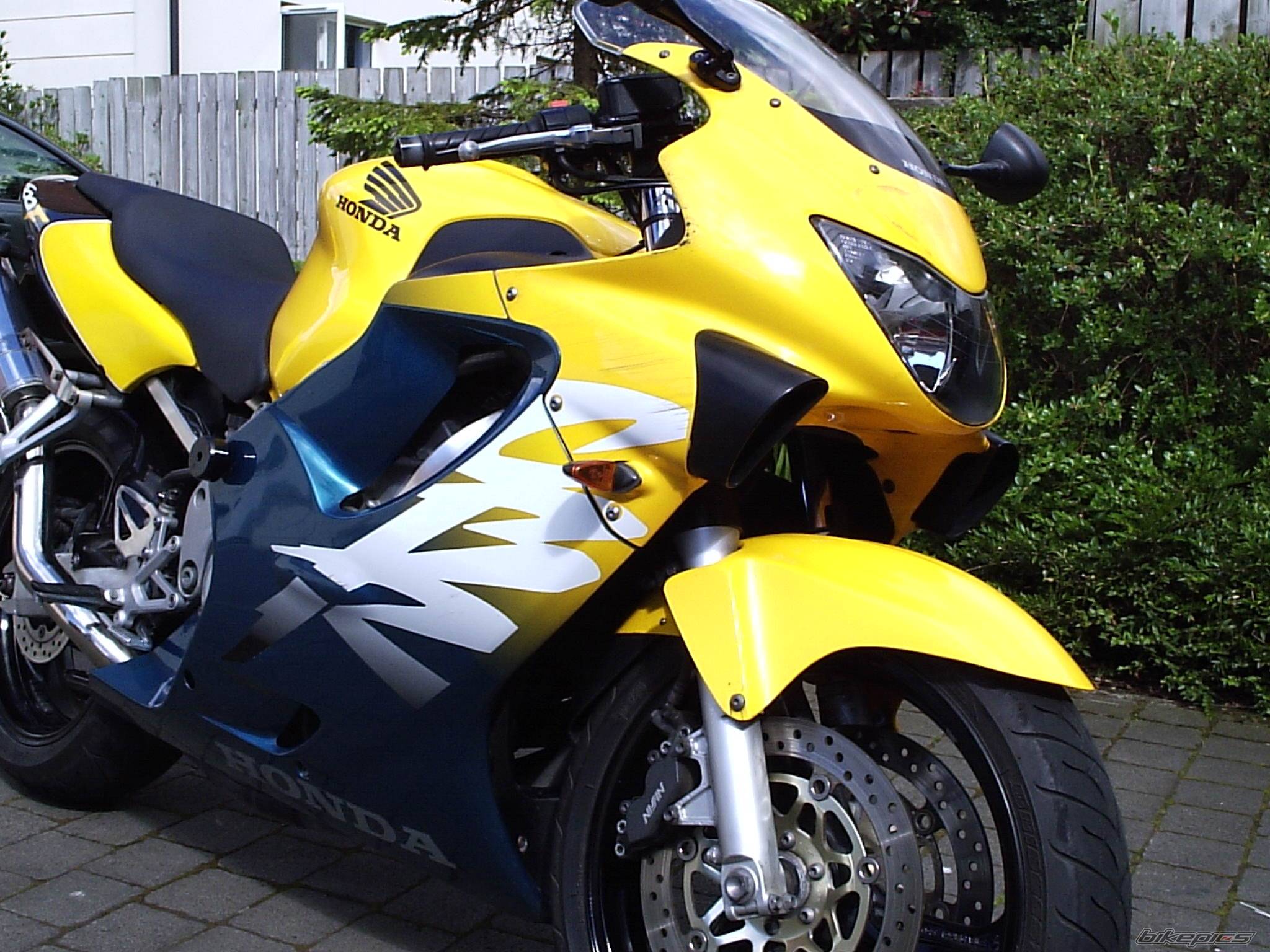 Bike Photo 389324