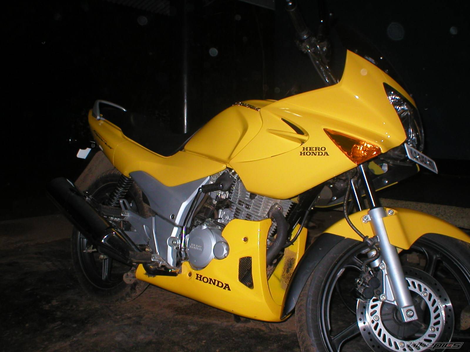Photo 392729