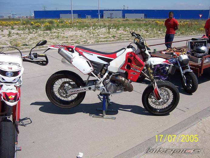 Bike Photo 394410